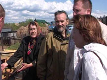 Имендаев и жители Чувашии. Фото kasparov.ru Имендаев и жители Чувашии. Фото kasparov.ru