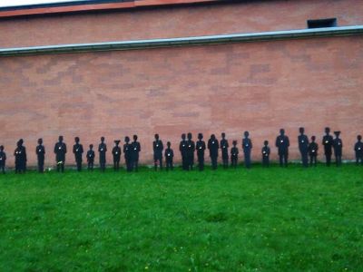 Акция в Петропавловской крепости к 100-летию "красного террора", 6.9.18. Фото: www.facebook.com/70udhrru Акция в Петропавловской крепости к 100-летию "красного террора", 6.9.18. Фото: www.facebook.com/70udhrru