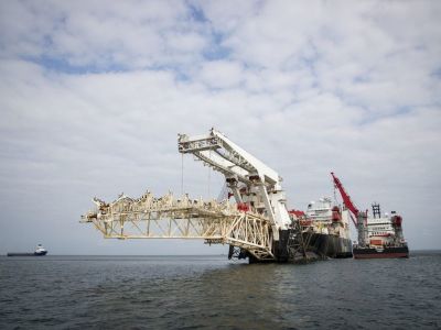 Трубоукладочное судно Solitaire готовится к началу работ по укладке газопровода "Северный Поток — 2" в Балтийском море. 6 сентября 2018. Фото: Aксель Шмидт / РИА Новости Трубоукладочное судно Solitaire готовится к началу работ по укладке газопровода "Северный Поток — 2" в Балтийском море. 6 сентября 2018. Фото: Aксель Шмидт / РИА Новости