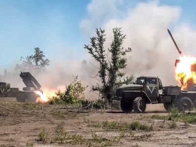Российская артиллерия. Фото: пресс-служба Минобороны РФ/ТАСС Российская артиллерия. Фото: пресс-служба Минобороны РФ/ТАСС