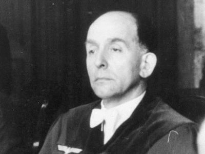 Роланд Фрейслер, председатель "Народной судебной палаты" рейха. Фото: en.wikipedia.org Роланд Фрейслер, председатель "Народной судебной палаты" рейха. Фото: en.wikipedia.org
